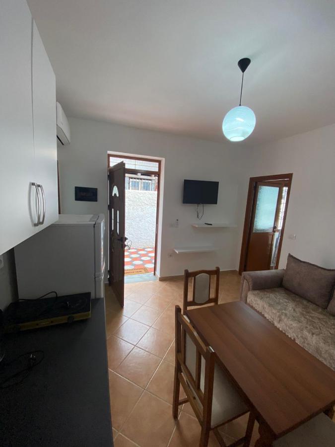 Appartamento Dangolli House Vlorë Esterno foto