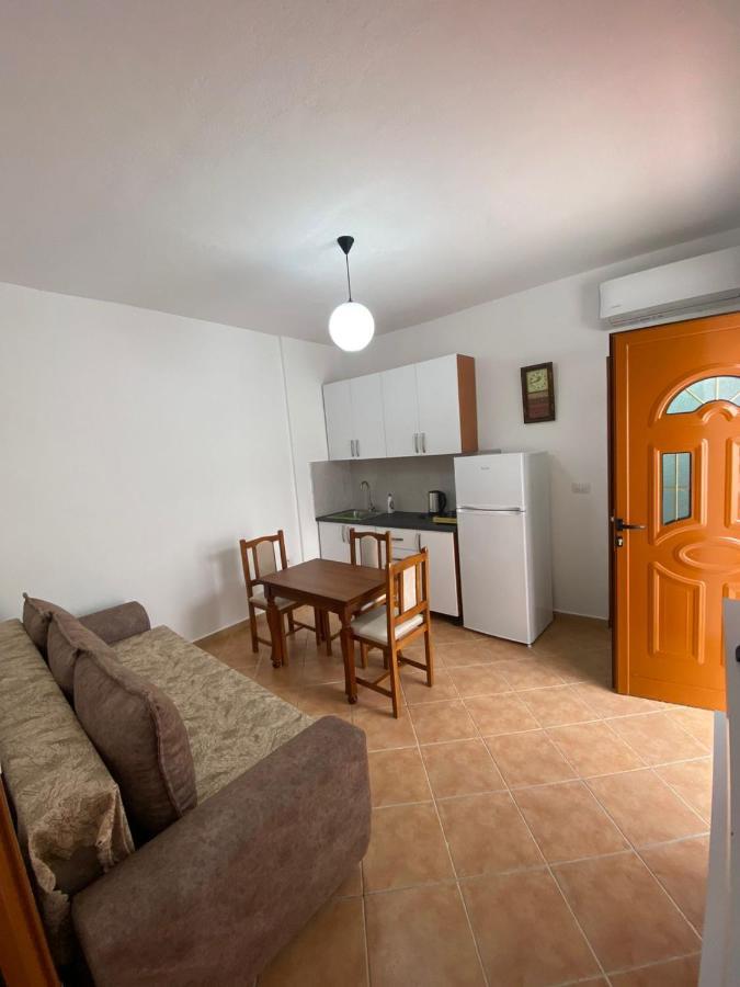 Appartamento Dangolli House Vlorë Esterno foto