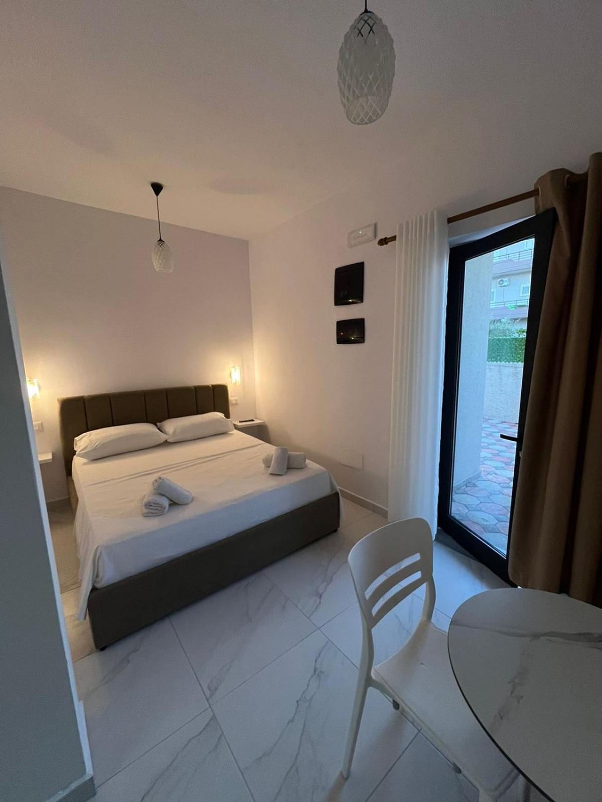 Appartamento Dangolli House Vlorë Esterno foto